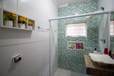 Casa para alugar com 240m², 2 quartos e 2 vagasBanheiro