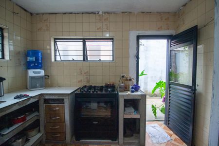 Casa para alugar com 240m², 2 quartos e 2 vagasCozinha