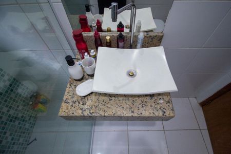 Casa para alugar com 240m², 2 quartos e 2 vagasBanheiro