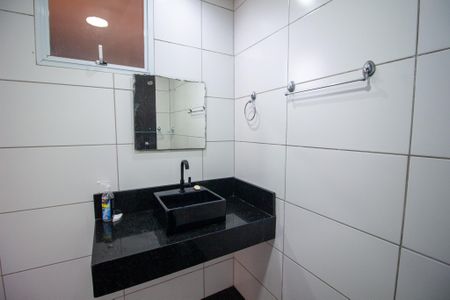 Casa para alugar com 240m², 2 quartos e 2 vagasEdícula