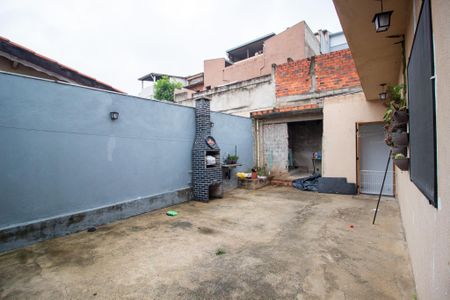 Casa para alugar com 240m², 2 quartos e 2 vagasÁrea de Serviço