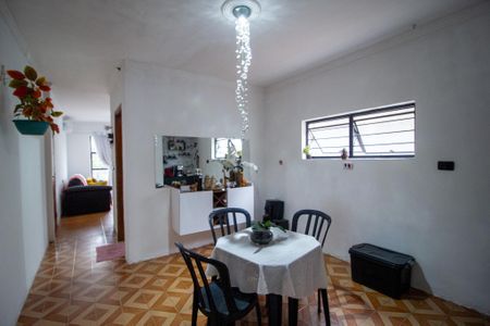 Casa para alugar com 240m², 2 quartos e 2 vagasCopa