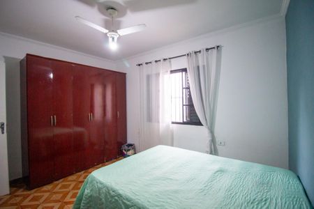 Casa para alugar com 240m², 2 quartos e 2 vagasSuite