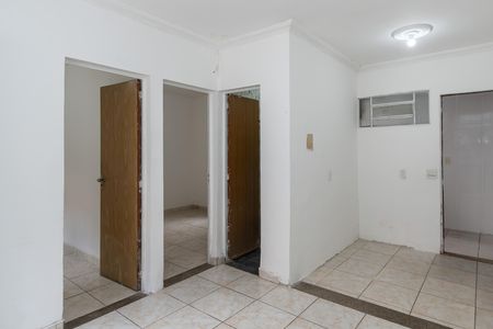 Sala de casa à venda com 2 quartos, 66m² em Letícia, Belo Horizonte