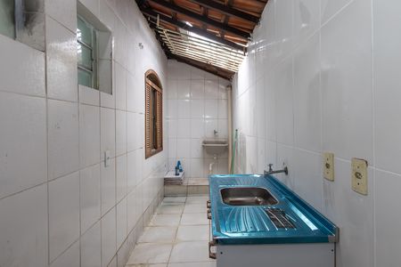 Casa à venda com 66m², 2 quartos e 1 vaga Casa à venda com 66m², 2 quartos e 1 vagaÁrea de Serviço