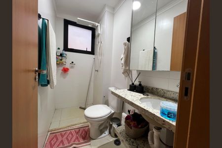 Apartamento para alugar com 64m², 2 quartos e 1 vaga Apartamento para alugar com 64m², 2 quartos e 1 vagaBanheiro da Suíte