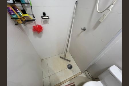 Apartamento para alugar com 64m², 2 quartos e 1 vaga Apartamento para alugar com 64m², 2 quartos e 1 vagaBanheiro da Suíte