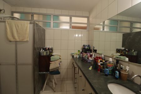 Apartamento à venda com 153m², 3 quartos e 1 vagaBanheiro