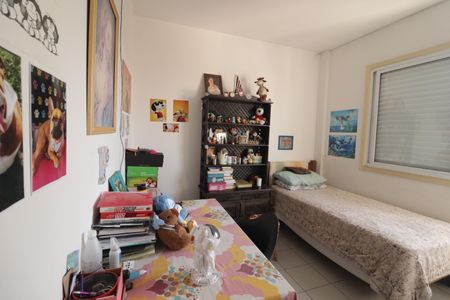 Apartamento à venda com 153m², 3 quartos e 1 vagaQuarto