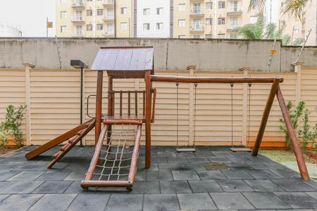 Apartamento à venda com 40m², 2 quartos e sem vagaÁrea comum - Playground