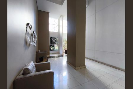 Apartamento à venda com 84m², 3 quartos e 2 vagasHall
