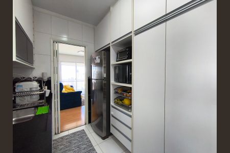 Apartamento à venda com 84m², 3 quartos e 2 vagasCozinha