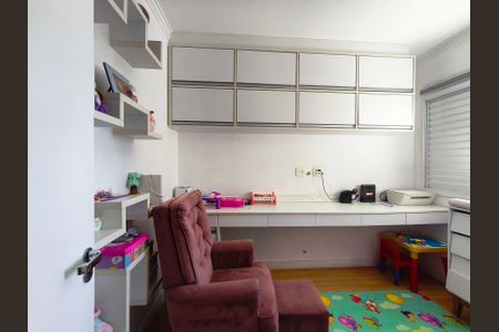 Apartamento à venda com 84m², 3 quartos e 2 vagasQuarto 2