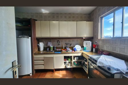 Apartamento para alugar com 310m², 4 quartos e 2 vagasCozinha