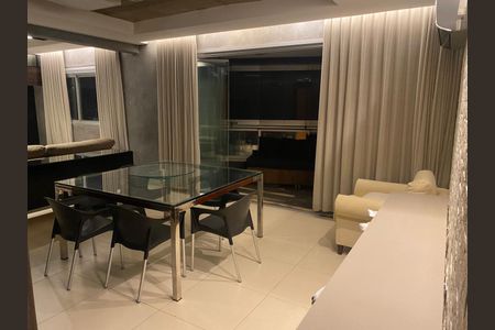Apartamento para alugar com 104m², 2 quartos e 2 vagasSala