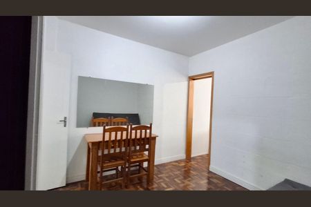 Apartamento à venda com 38m², 1 quarto e 1 vagaSala