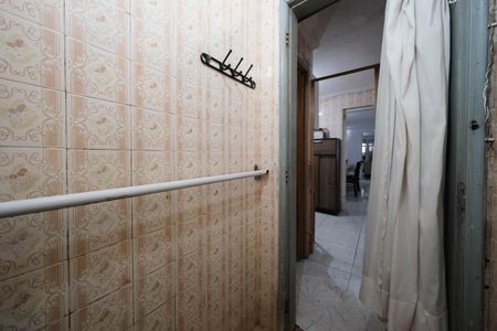 Casa à venda com 200m², 4 quartos e 2 vagasBanheiro 2