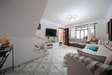 Casa à venda com 200m², 4 quartos e 2 vagasSala