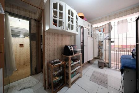 Casa à venda com 200m², 4 quartos e 2 vagasÁrea de Serviço