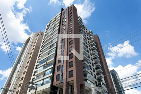 Apartamento à venda com 70m², 3 quartos e 1 vaga Apartamento à venda com 70m², 3 quartos e 1 vagaFachada