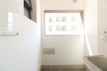 Apartamento à venda com 70m², 3 quartos e 1 vaga Apartamento à venda com 70m², 3 quartos e 1 vagaÁrea de Serviço