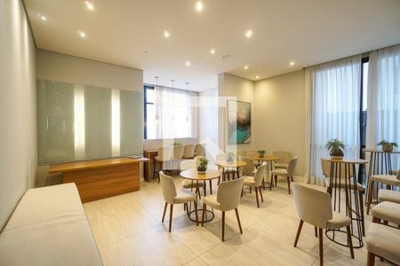 Apartamento à venda com 70m², 3 quartos e 1 vaga Apartamento à venda com 70m², 3 quartos e 1 vagaCondomínio - Salão de Festas