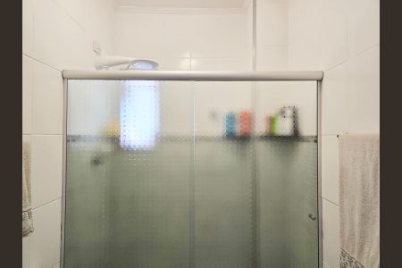 Apartamento à venda com 74m², 2 quartos e 1 vagaBanheiro Social
