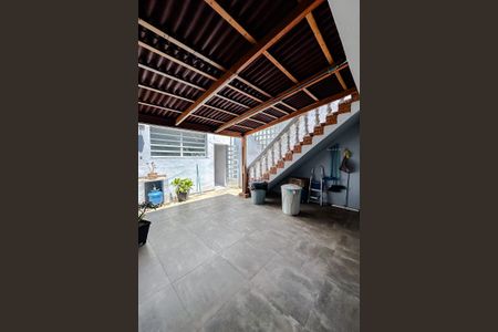 Casa à venda com 162m², 3 quartos e 2 vagasÁrea externa