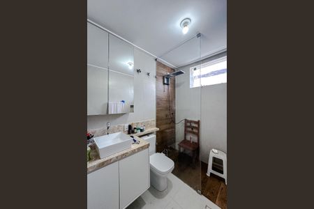 Casa à venda com 162m², 3 quartos e 2 vagasBanheiro da Suíte