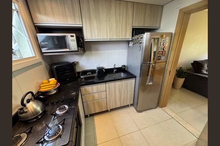 Apartamento à venda com 62m², 2 quartos e 1 vagaCozinha