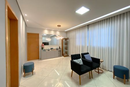 Sala de apartamento à venda com 3 quartos, 82m² em União, Belo Horizonte