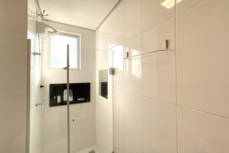 Apartamento à venda com 82m², 3 quartos e 1 vagaBanheiro