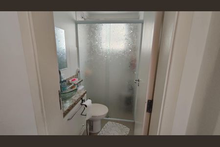 Apartamento à venda com 67m², 3 quartos e 1 vaga Apartamento à venda com 67m², 3 quartos e 1 vagaBanheiro da Suíte