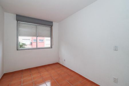Quarto de apartamento à venda com 1 quarto, 50m² em Jardim Itu, Porto Alegre