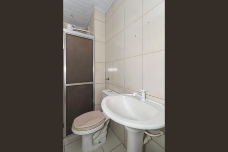 Banheiro de apartamento à venda com 1 quarto, 50m² em Jardim Itu, Porto Alegre