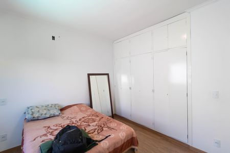 Casa à venda com 550m², 4 quartos e 7 vagasSuíte 02