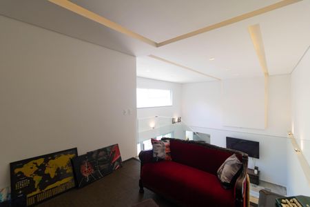 Casa à venda com 550m², 4 quartos e 7 vagasMezanino