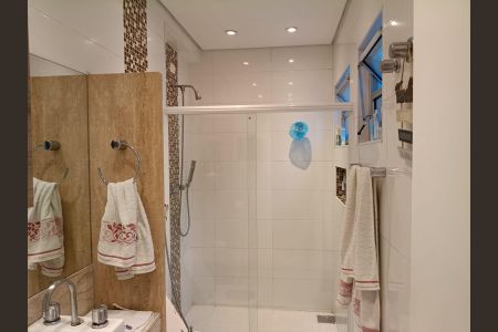 Casa à venda com 260m², 4 quartos e 8 vagasBanheiro