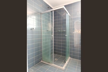 Apartamento à venda com 103m², 3 quartos e sem vagaBanheiro social