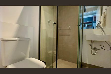 Studio à venda com 21m², 1 quarto e sem vaga Studio à venda com 21m², 1 quarto e sem vagaBanheiro