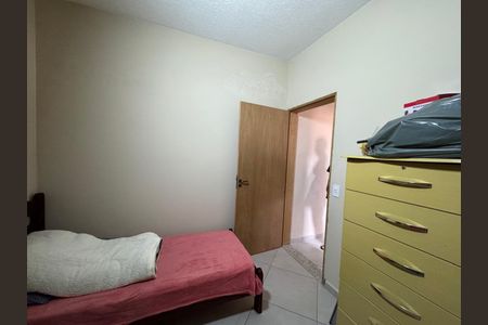 Casa à venda com 307m², 2 quartos e sem vaga Casa à venda com 307m², 2 quartos e sem vagaQuarto