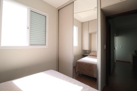 Apartamento para alugar com 57m², 2 quartos e 1 vagaQuarto 2