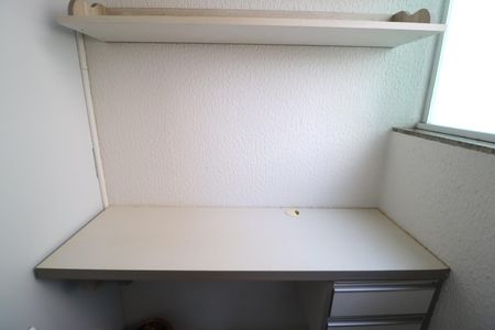 Apartamento para alugar com 57m², 2 quartos e 1 vaga Área de Serviço