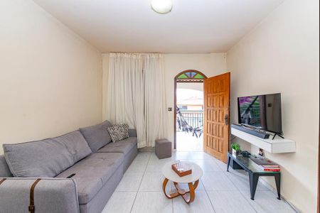 Sala de casa à venda com 3 quartos, 360m² em Palmeiras, Belo Horizonte