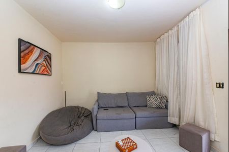 Casa à venda com 360m², 3 quartos e 2 vagasSala