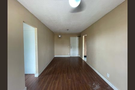 Sala de apartamento para alugar com 2 quartos, 55m² em Rocha Sobrinho, Mesquita