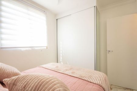 Quarto 1 de apartamento à venda com 2 quartos, 40m² em Santa Maria, Osasco