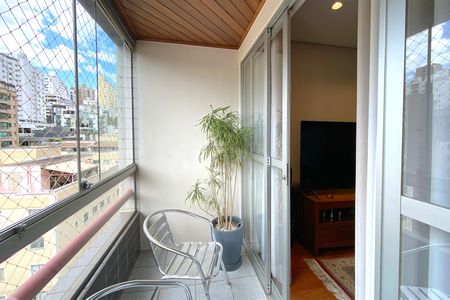 Apartamento para alugar com 95m², 3 quartos e 1 vaga Apartamento para alugar com 95m², 3 quartos e 1 vagaVaranda da Sala