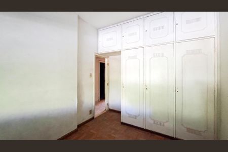 Apartamento para alugar com 134m², 3 quartos e sem vagaQuarto