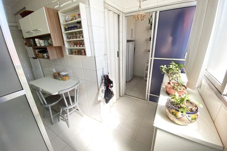 Apartamento para alugar com 100m², 3 quartos e 1 vaga Apartamento para alugar com 100m², 3 quartos e 1 vagalavanderia